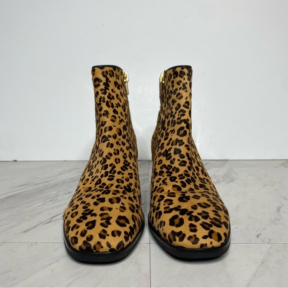 New! Via Spiga Vinson Cheetah Print Cow Fur Bootie 6M - Picture 2 of 15